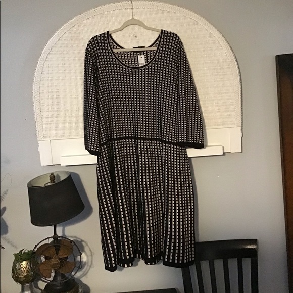 Lane Bryant Women’s Dress (NWT) - Picture 4 of 8
